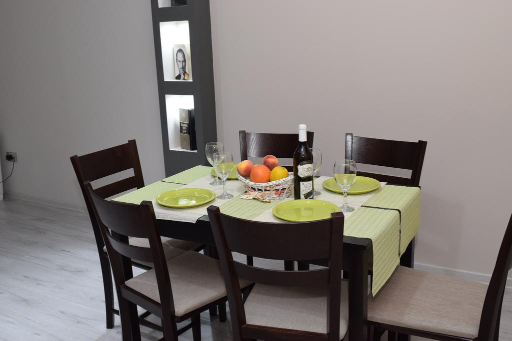 Luxury Apartment Near Varna, Located In Targovishte Luaran gambar