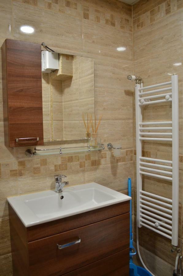 Luxury Apartment Near Varna, Located In Targovishte Luaran gambar